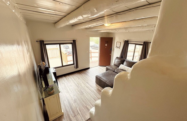 Main House: 3BR Retreat + Kitchen