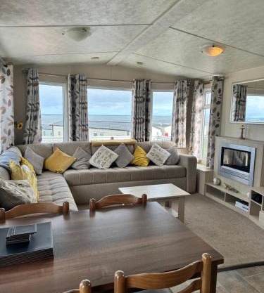 Main South View A8 - Crimdon Dene Holiday Park