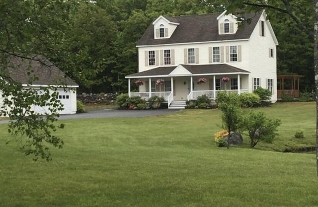 Maine Village Properties 5 AC units, sleeps 16