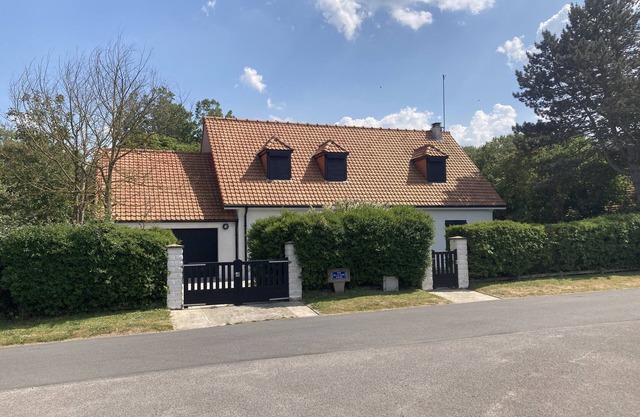 Maison 170 m2 Avec Jardin, 5 Ch, 2 Sdb, 11p, à 2 pas de la mer