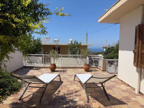 Maison authentique avec grande terrasse