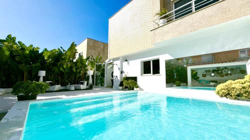 Maison Blancresidence beach piscine privée bord de plage et mer