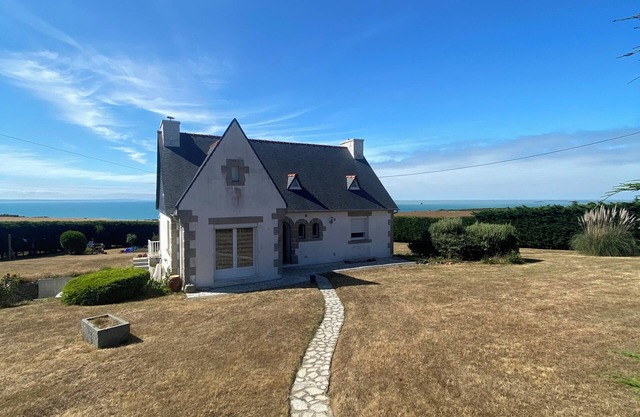 Maison Bretagne panoramic sea view and direct beach access