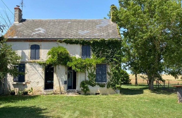 Maison Conviviale au Cœur de la Campagne