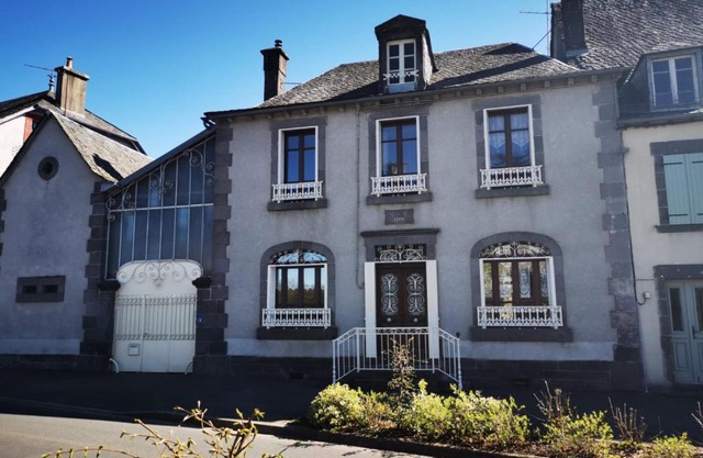 Maison de bourg dans le Cantal