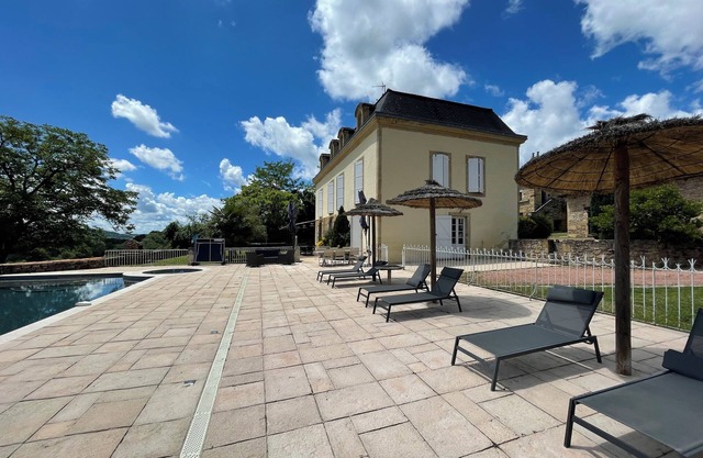 Maison de maître with view of listed village