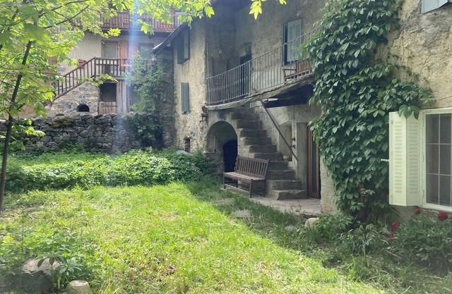 Maison de montagne hamlet of Puy Aillaud Parc des Écrins, Vallouise