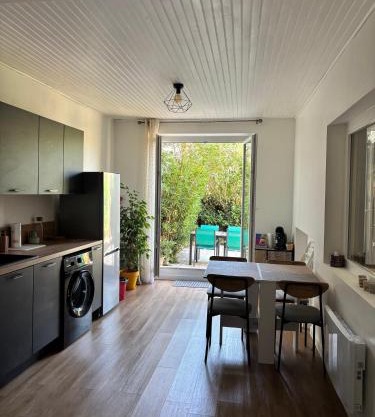Maison de village avec exterieur -Luberon - Villelaure