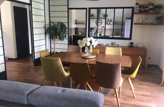 Maison du bonheur with seasonal heated pool