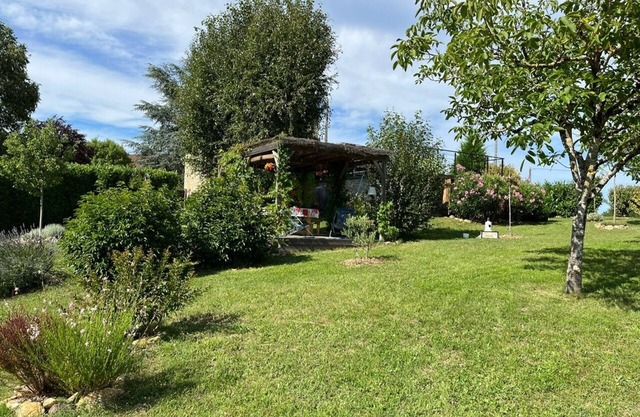 Maison Typique Périgourdine Proche de Sarlat. Maison Familiale Comme Chez Vous