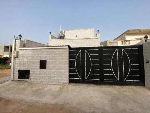 Maison individuelle 16 personnes - Location Azeffoun Ait Chafaa-20000Da