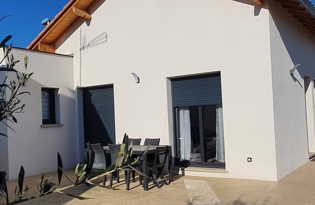 Maison Rénovée à 5mn à Pied de la mer 5 Couchages Jardin et Terrasse