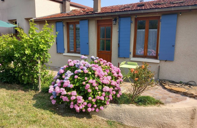 Maison Rénovée à la Campagne