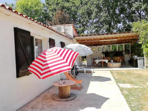 Maison spacieuse à Venansault avec jardin et terrasse