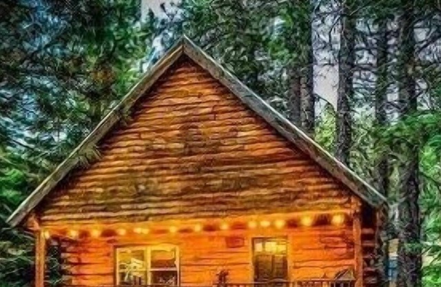 Majestic Mountain log cabin by lake & ski resorts