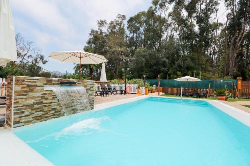 Majestic Mountain Villa with heated pool