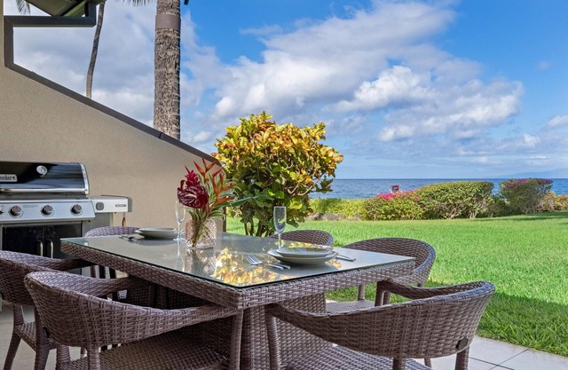 Makena Surf | F109 | Beachfront Resort