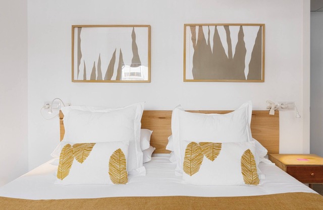 Malagueta - Caleta Beach 12