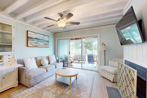 Mallard Lakes - 38273 Bluebird Ln #419