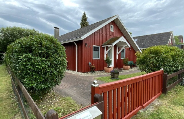 Malmö house in Ulsnis with barrel sauna