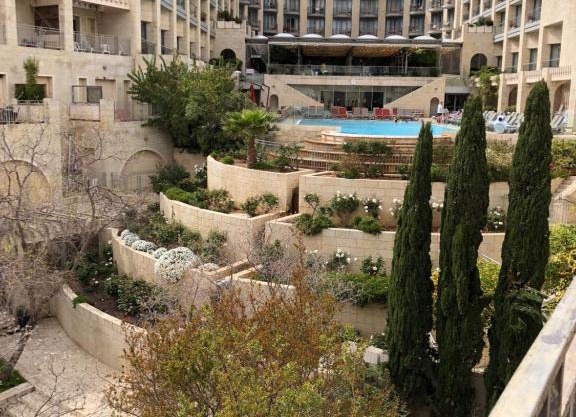 Mamilla 