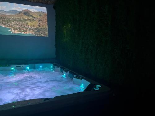 Mandala- וילה יוקרתית לאירוח&אירועים עם ג'קוזי ובריכה פרטית שקט מושלם שלווה ונוף עוצר נשימה