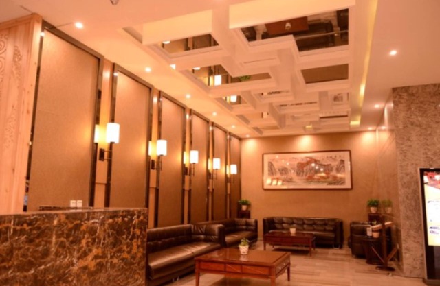 Manhattan Hotel