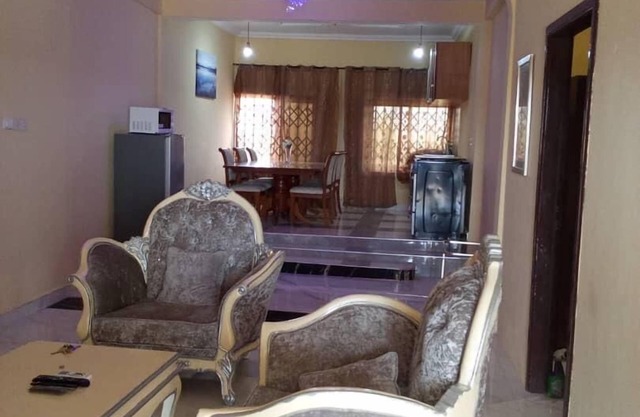 Mankessim-5Bedroom-4Bathroom-6Beds-Parking