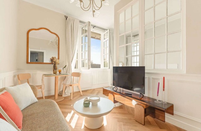 Manoir du Vert Galant Very large studio fully furnished CC Deauville