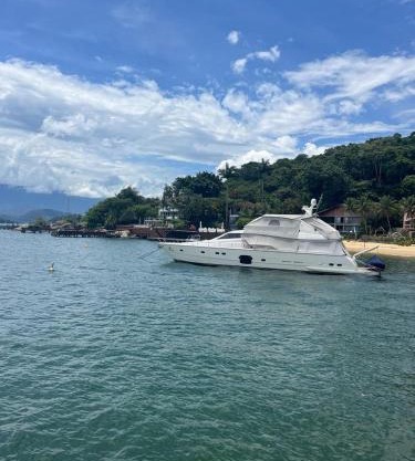 MANSÃO EM PRAIA PRIVATIVA EM Angra