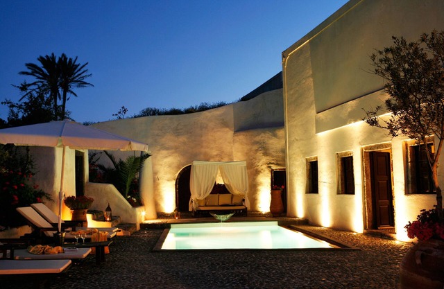 Mansion Sophia- Famous Santorini Villa - Car Rental included- Private & Spacious