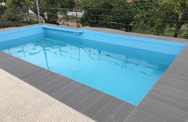 Mansion with a splendor surrounding garden ideal for groups