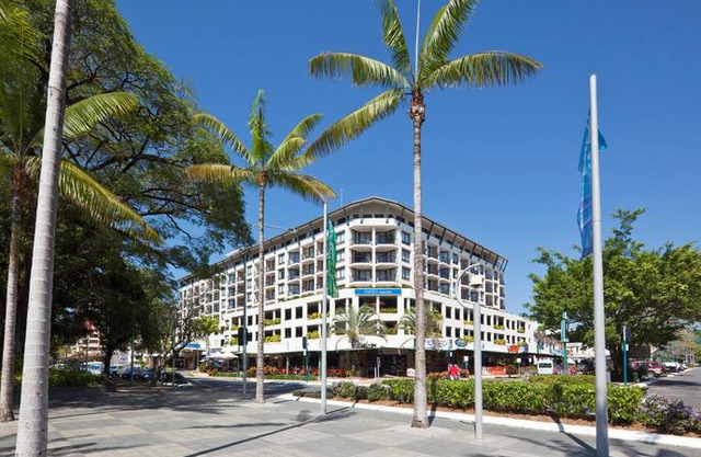 Mantra Esplanade Cairns