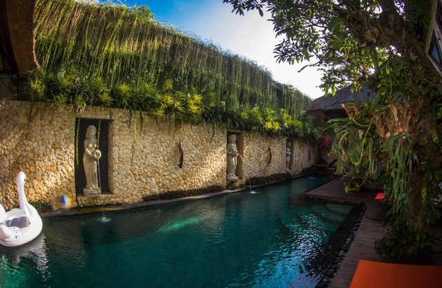 Manzelejepun Villa & Pavilion