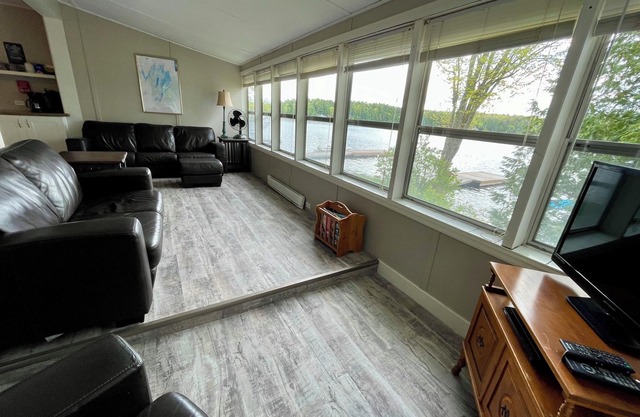Maple Ridge - Charleston Lake Ontario