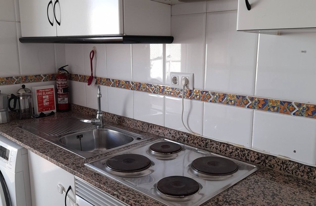 MAR MENOR PENTHOUSE, 5 min walk from beach, shops, bars, restaurants