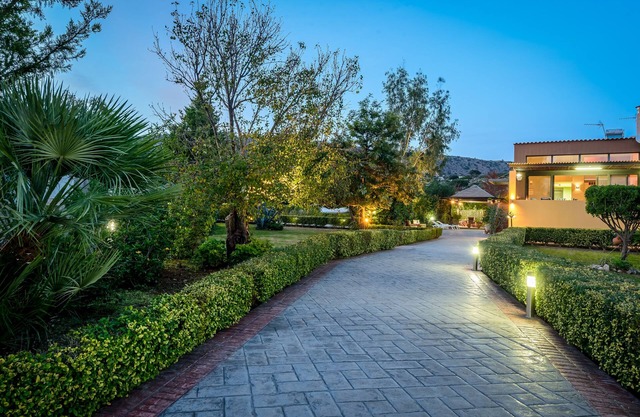 Marathi Oasis Beach Villa 