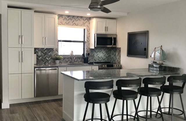 Marco Island Riverfront Anglers Cove Condo -Enjoy Summer Rates!