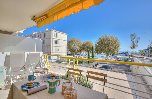 Marco Polo Port View, Golfe-Juan, France
