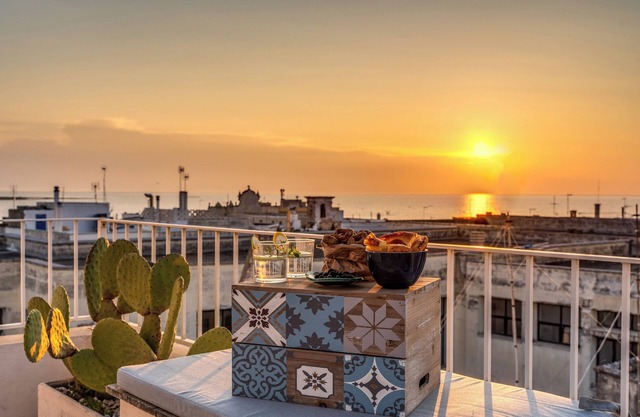 Mare, mare, mare - Three Bedroom Apartment, Sleeps 6