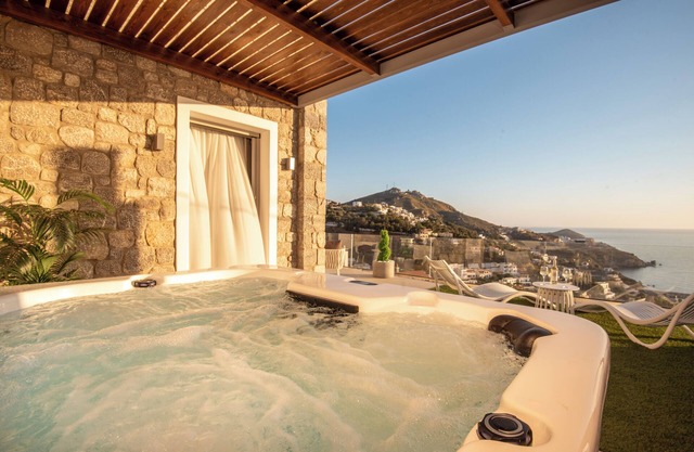 Mare | Mia Anasa - Luxury Suites