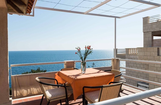 Mare one bedroom apartment A2