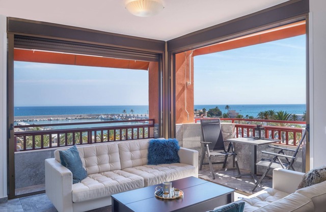 "Marina view two bedroom apartment" with Sea View, Pool, Terrace & Wi-Fi