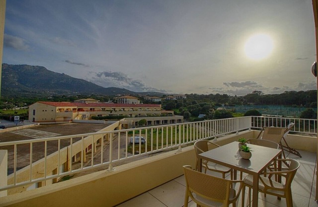 Marine di Sant'Ambroggio - Modern apartment with sea view - F2-A MARINA 4