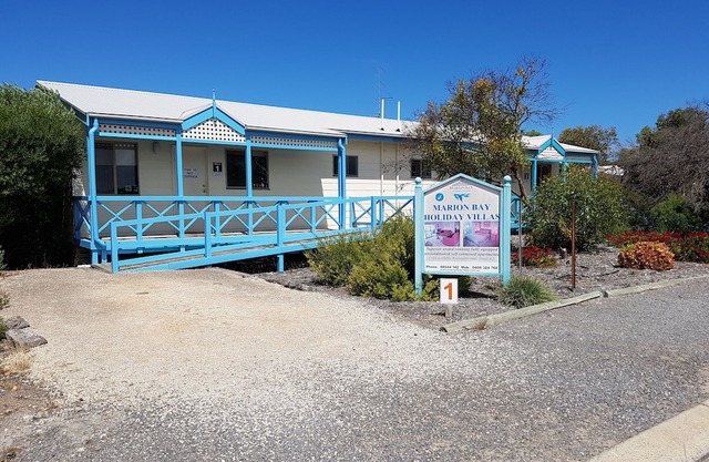 Marion Bay Holiday Villas