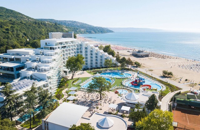 MARITIM Paradise Blue Hotel & Spa