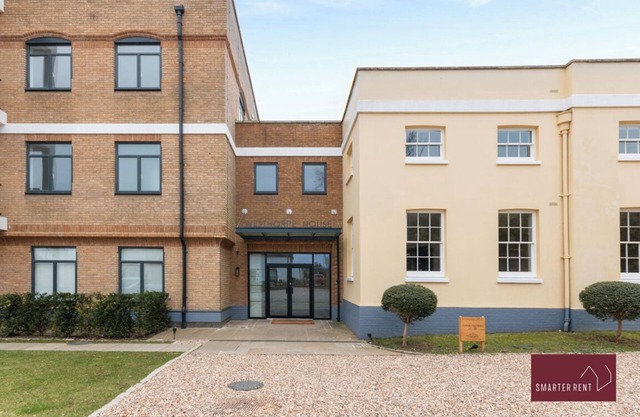 Marlow - 2 Bed Flat In Gated Development