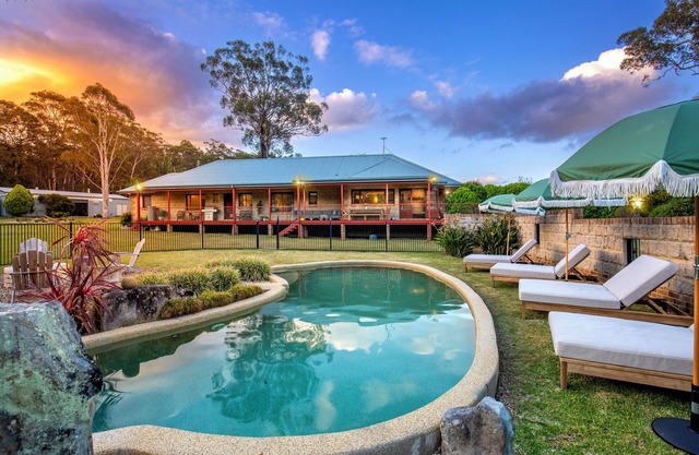Marlu Estate: Luxury Farmhouse Retreat Near Jervis Bay