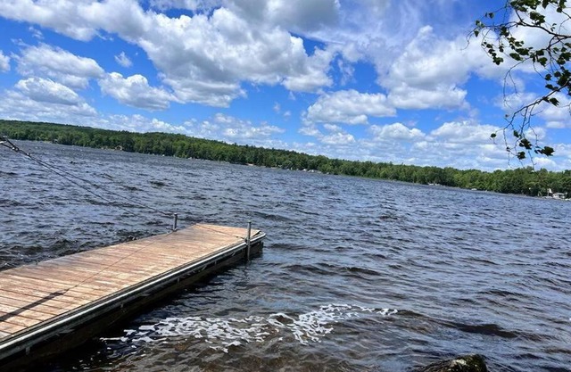 Marmora Hideaway - Lake front
