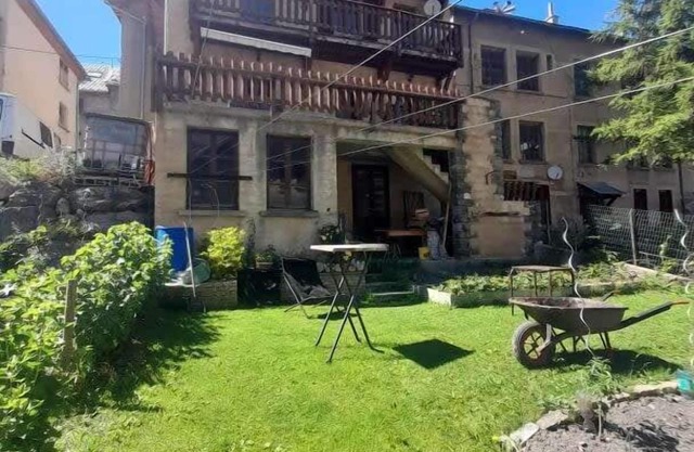 Marmotte - Apartment near the cable car in La Grave